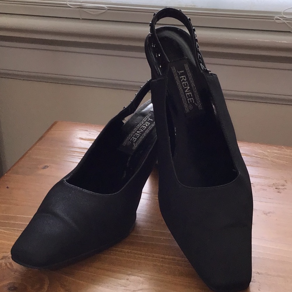J.RENEE SHOES